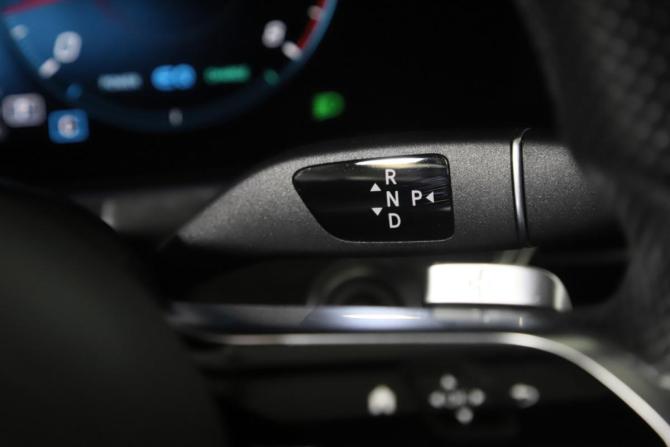 Mercedes-Benz E-Класс V (W213 S213 C238) Рестайлинг с пробегом 2020 года, цена 4 849 700 рублей, 81285 км, седан, Автокод Объявления
