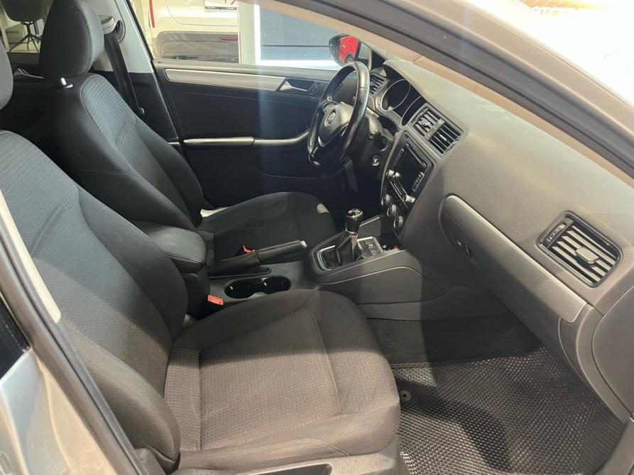 Volkswagen Jetta VI Рестайлинг Екатеринбург  - изображение 15