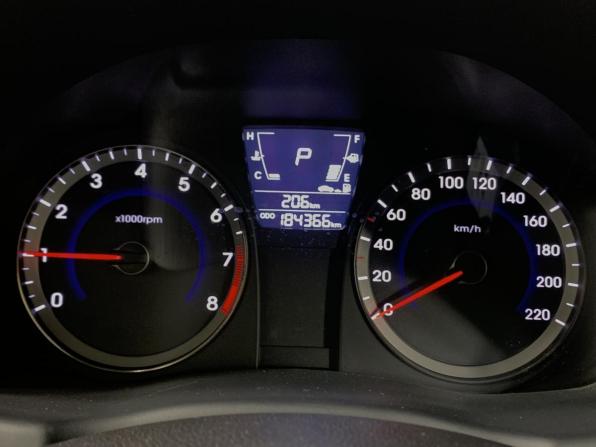 Hyundai Solaris I с пробегом 2011 года, цена 500 000 рублей, 184364 км, седан, Автокод Объявления