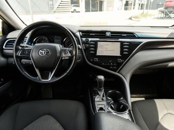 Toyota Camry VIII (XV70) с пробегом 2018 года, цена 2 438 000 рублей, 149050 км, седан, Автокод Объявления
