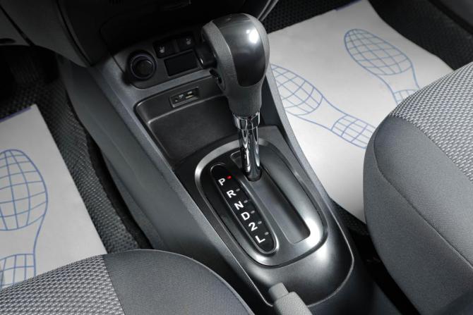 Kia Rio II Рестайлинг с пробегом 2011 года, цена 829 000 рублей, 128279 км, хэтчбек, Автокод Объявления