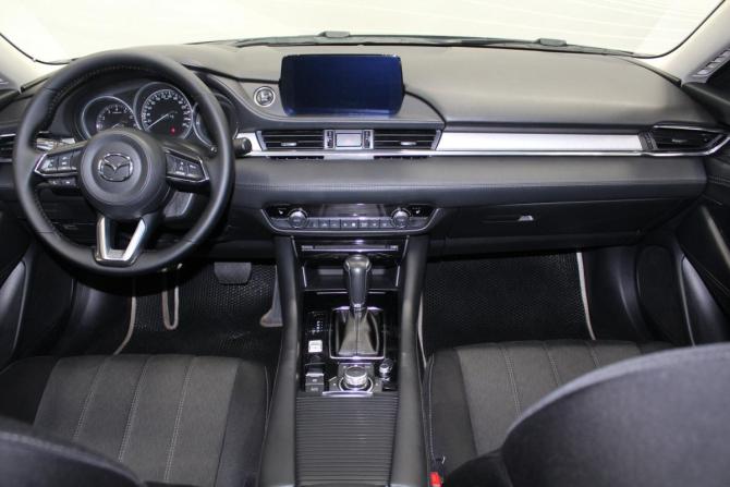 Mazda 6 III (GJ) Рестайлинг 2 с пробегом 2018 года, цена 2 059 000 рублей, 112645 км, седан, Автокод Объявления