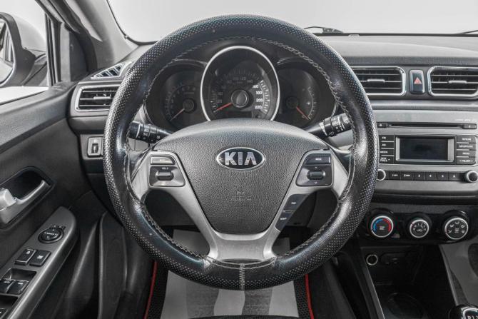 Kia Rio III Рестайлинг с пробегом 2016 года, цена 749 000 рублей, 203000 км, седан, Автокод Объявления
