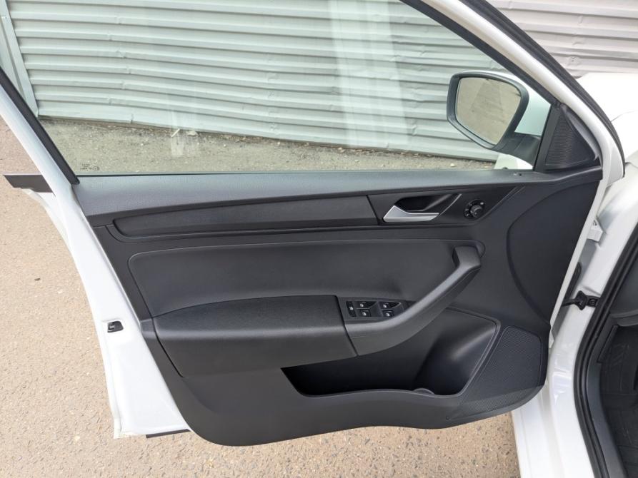 Volkswagen Polo VI Москва  - изображение 19