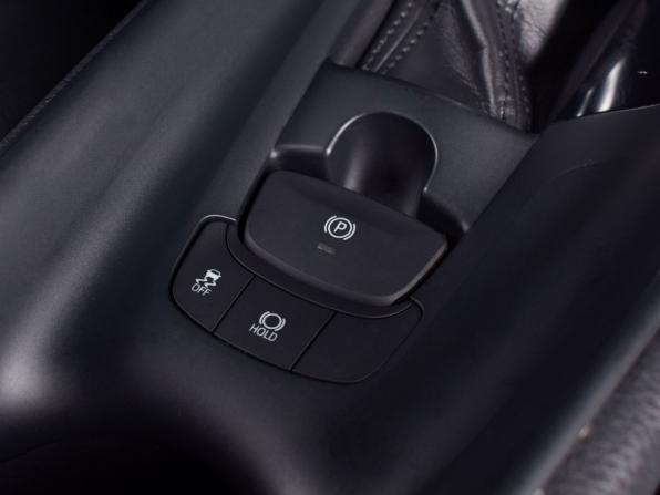 Toyota C-HR I с пробегом 2018 года, цена 1 765 995 рублей, 130183 км, внедорожник, Автокод Объявления