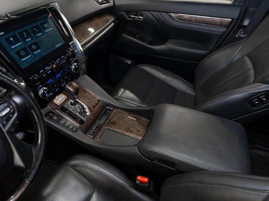 Toyota Alphard III Рестайлинг Москва  - изображение 28