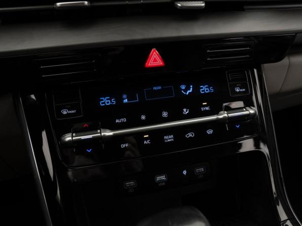Kia Carnival IV с пробегом 2021 года, цена 3 840 000 рублей, 99774 км, минивэн, Автокод Объявления