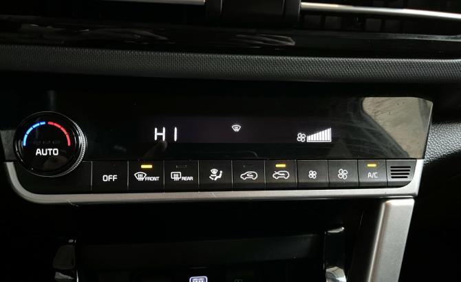 Kia Seltos I с пробегом 2021 года, цена 1 850 000 рублей, 99443 км, внедорожник, Автокод Объявления