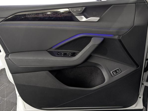 Volkswagen Tiguan III (China Market) с пробегом 2025 года, цена 4 650 000 рублей, 9741 км, внедорожник, Автокод Объявления