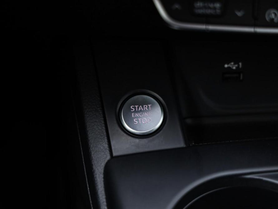 Audi A4 V (B9) Рестайлинг Санкт-Петербург  - изображение 15