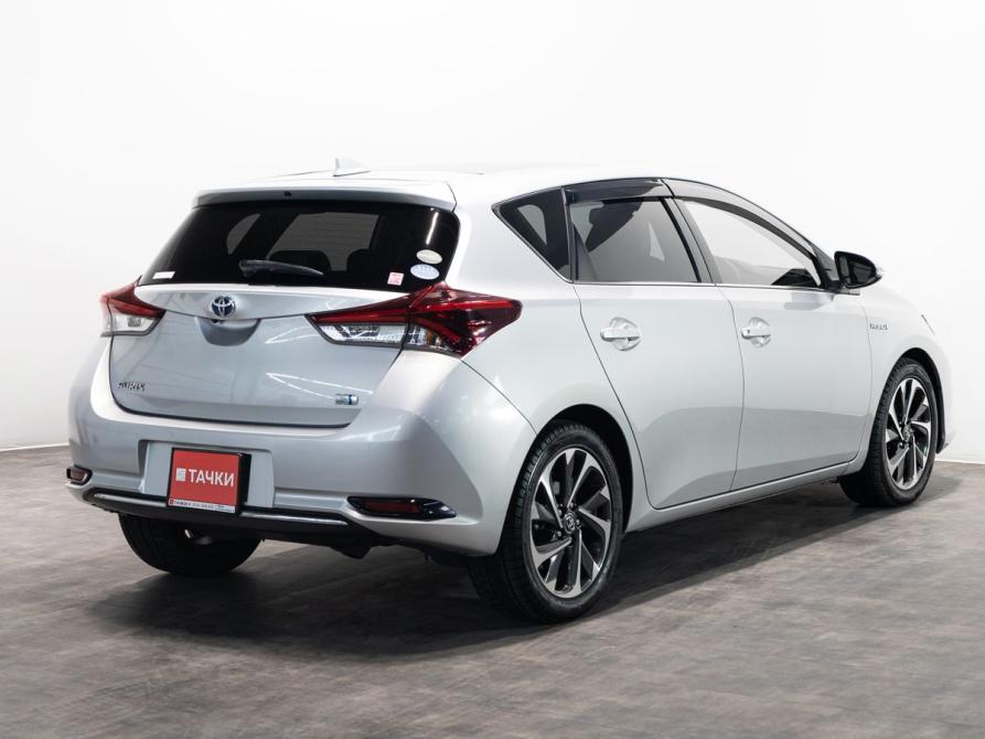 Toyota Auris II Рестайлинг Чита  - изображение 2
