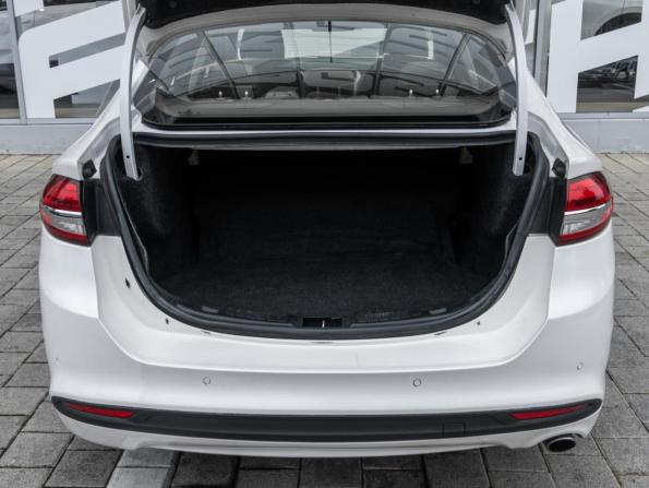 Ford Fusion (North America) II Рестайлинг с пробегом 2016 года, цена 1 285 000 рублей, 233362 км, седан, Автокод Объявления