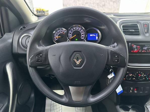 Renault Sandero II с пробегом 2017 года, цена 1 195 000 рублей, 30874 км, хэтчбек, Автокод Объявления