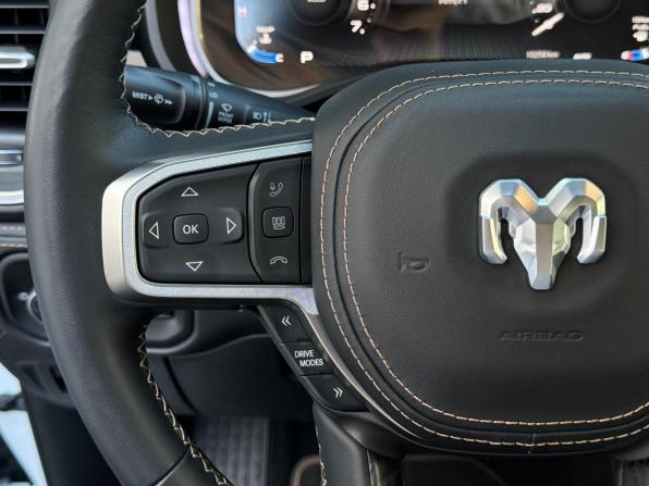 Ram 1500 V Рестайлинг с пробегом 2025 года, цена 10 990 000 рублей, 10000 км, пикап, Автокод Объявления