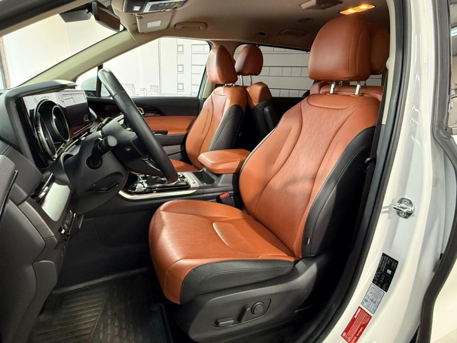 Kia Carnival IV Москва  - изображение 14