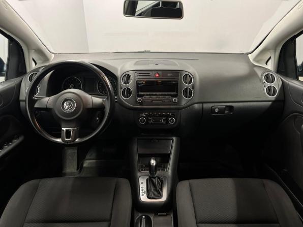Volkswagen Golf Plus II с пробегом 2012 года, цена 665 000 рублей, 214793 км, хэтчбек, Автокод Объявления