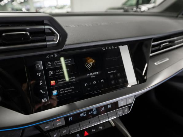 Audi A3 IV (8Y) Рестайлинг с пробегом 2025 года, цена 3 925 000 рублей, 17 км, хэтчбек, Автокод Объявления