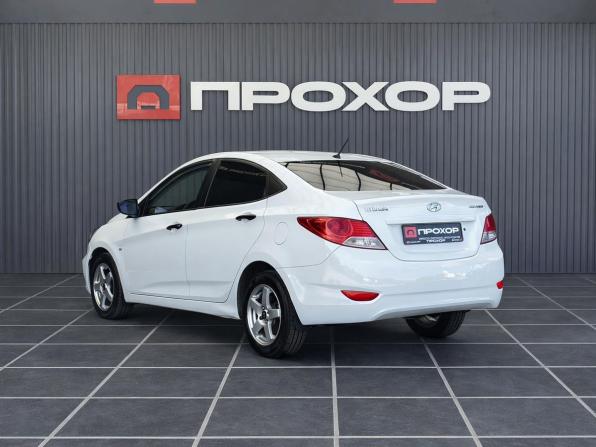 Hyundai Solaris I с пробегом 2011 года, цена 777 000 рублей, 147135 км, седан, Автокод Объявления