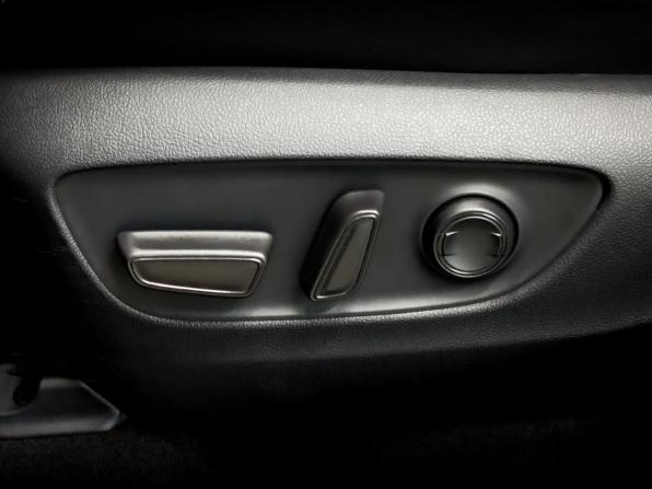 Toyota RAV4 V (XA50) с пробегом 2021 года, цена 3 600 000 рублей, 61436 км, внедорожник, Автокод Объявления