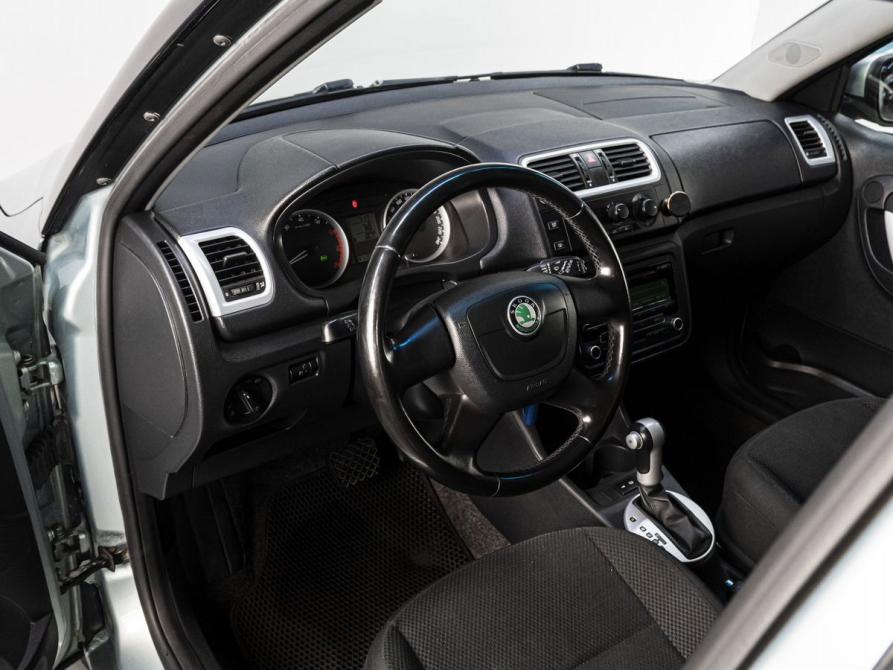 Skoda Fabia II Тюмень  - изображение 10