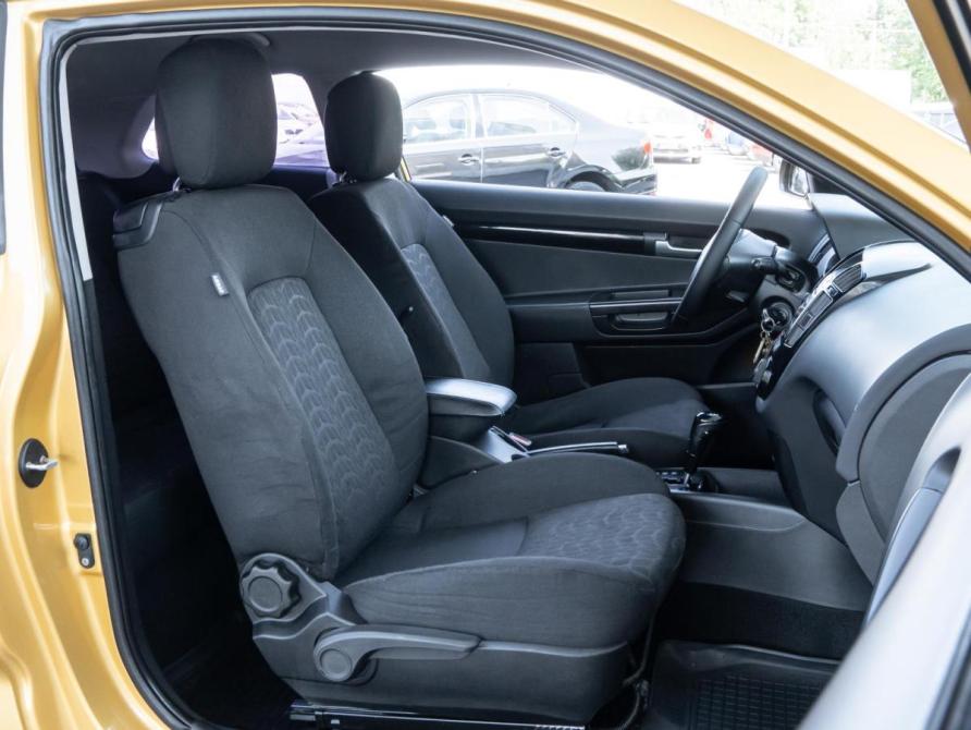 Kia Ceed I Волгоград  - изображение 10