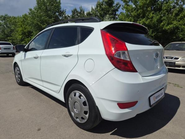 Hyundai Solaris I с пробегом 2012 года, цена 760 000 рублей, 153130 км, хэтчбек, Автокод Объявления