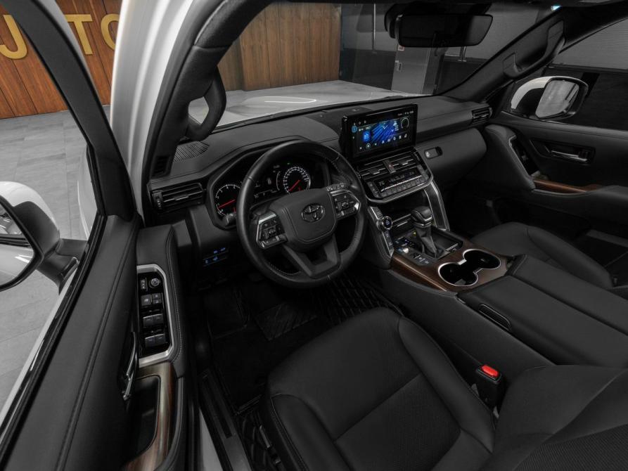 Toyota Land Cruiser 300 Series Москва  - изображение 13