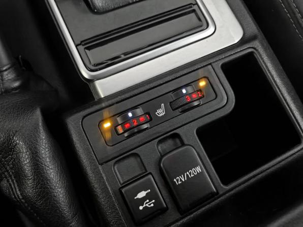 Toyota Land Cruiser Prado 150 Series Рестайлинг 2 с пробегом 2019 года, цена 4 077 000 рублей, 166171 км, внедорожник, Автокод Объявления