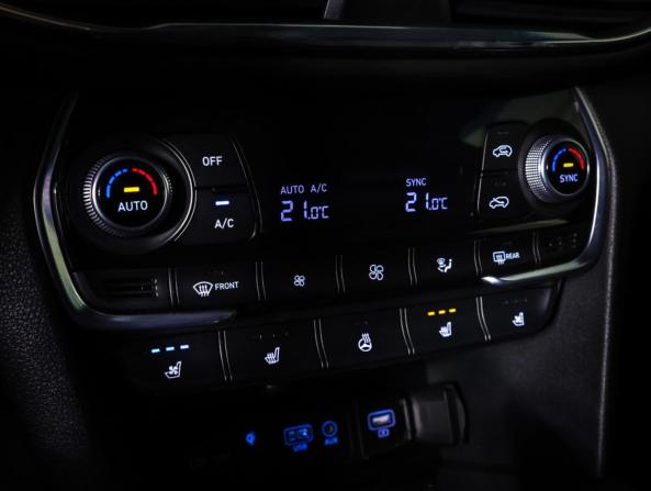 Hyundai Santa Fe IV с пробегом 2020 года, цена 2 590 000 рублей, 228660 км, внедорожник, Автокод Объявления