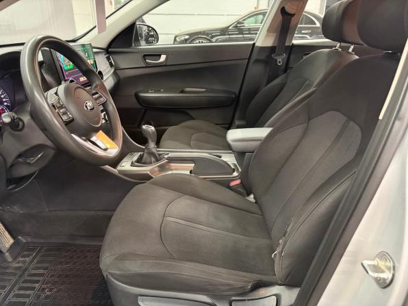 Kia Optima IV Рестайлинг с пробегом 2019 года, цена 1 397 000 рублей, 175997 км, седан, Автокод Объявления