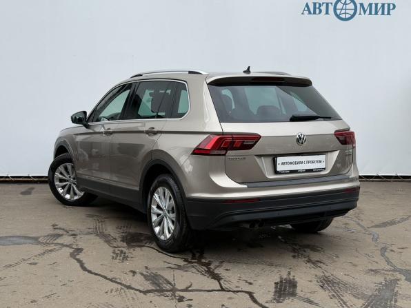 Volkswagen Tiguan II с пробегом 2018 года, цена 2 300 000 рублей, 134000 км, внедорожник, Автокод Объявления