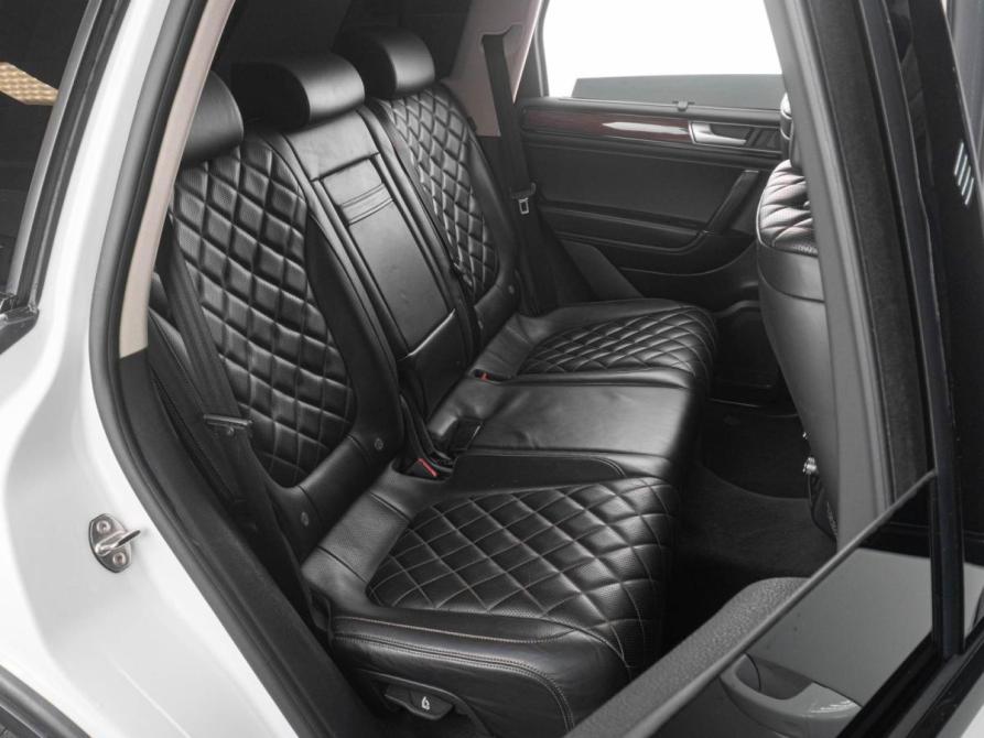 Volkswagen Touareg II Рестайлинг Тюмень  - изображение 12