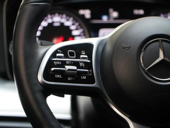 Mercedes-Benz E-Класс V (W213 S213 C238) с пробегом 2019 года, цена 2 963 050 рублей, 90946 км, седан, Автокод Объявления