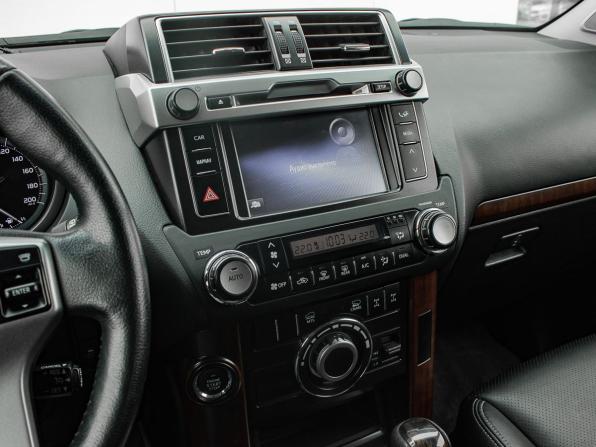 Toyota Land Cruiser Prado 150 Series Рестайлинг 2 с пробегом 2017 года, цена 4 900 000 рублей, 92229 км, внедорожник, Автокод Объявления