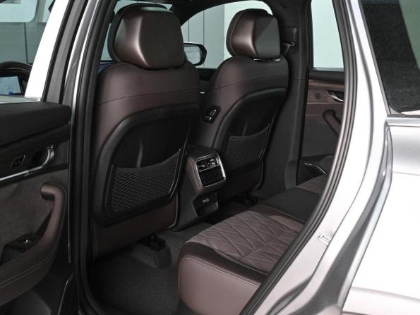 Geely Monjaro I Рестайлинг 2 с пробегом 2026 года, цена 4 499 000 рублей, 40 км, внедорожник, Автокод Объявления