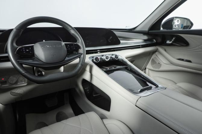 Exeed RX с пробегом 2023 года, цена 3 899 000 рублей, 9200 км, внедорожник, Автокод Объявления