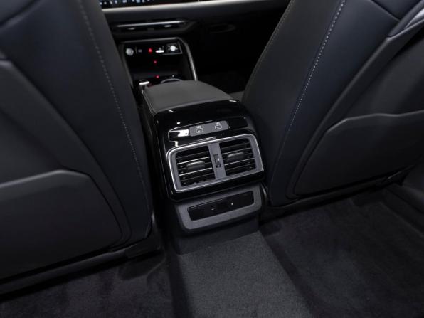 Audi Q5 III с пробегом 2025 года, цена 6 190 000 рублей, 43 км, внедорожник, Автокод Объявления