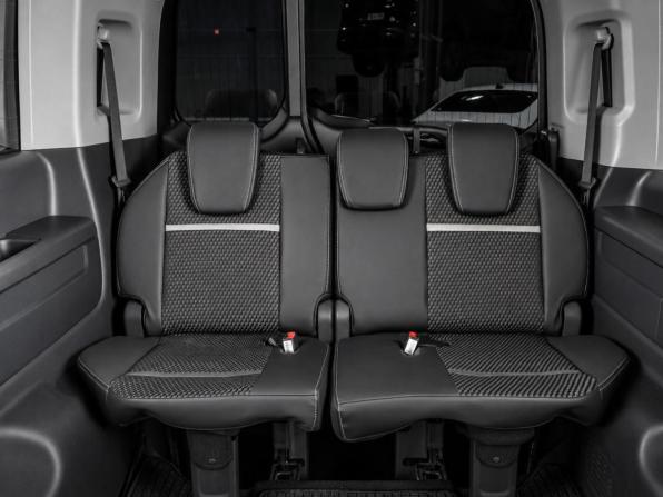 Honda Stepwgn V с пробегом 2015 года, цена 1 899 000 рублей, 149880 км, минивэн, Автокод Объявления