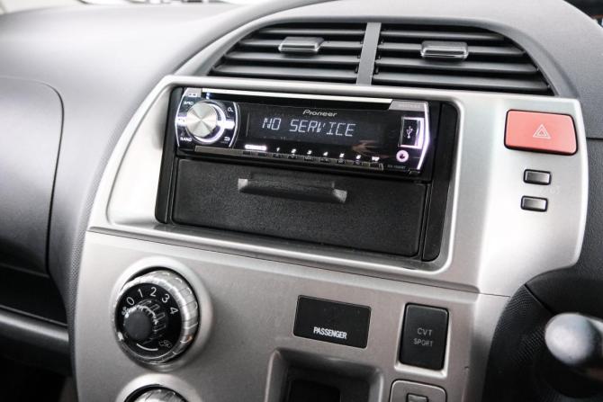 Toyota Ractis I с пробегом 2006 года, цена 629 000 рублей, 174000 км, хэтчбек, Автокод Объявления
