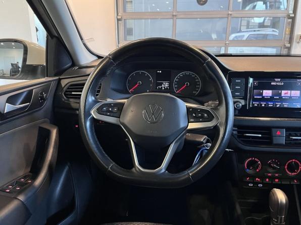 Volkswagen Polo VI с пробегом 2021 года, цена 1 450 000 рублей, 181797 км, лифтбек, Автокод Объявления