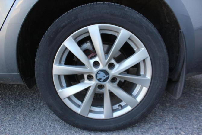 Skoda Octavia III (A7) с пробегом 2014 года, цена 1 040 000 рублей, 232817 км, лифтбек, Автокод Объявления
