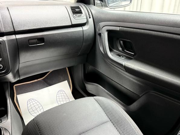 Skoda Fabia II Рестайлинг с пробегом 2011 года, цена 669 000 рублей, 228671 км, хэтчбек, Автокод Объявления