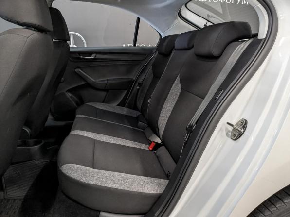 Skoda Rapid II с пробегом 2021 года, цена 1 350 000 рублей, 127265 км, лифтбек, Автокод Объявления