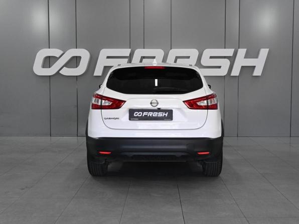 Nissan Qashqai II с пробегом 2018 года, цена 1 849 000 рублей, 136040 км, внедорожник, Автокод Объявления