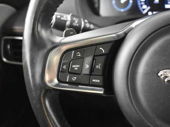 Jaguar F-Pace I с пробегом 2016 года, цена 2 175 000 рублей, 187111 км, внедорожник, Автокод Объявления
