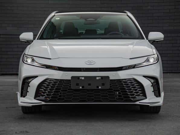 Toyota Camry IX (XV80) China Market с пробегом 2025 года, цена 4 700 000 рублей, 50 км, седан, Автокод Объявления