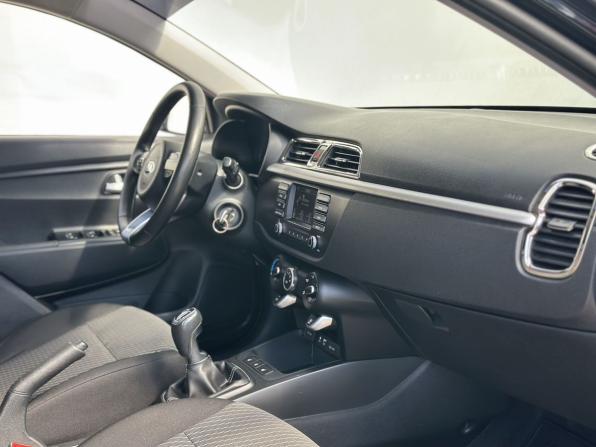 Kia Rio IV с пробегом 2019 года, цена 1 345 000 рублей, 129566 км, седан, Автокод Объявления