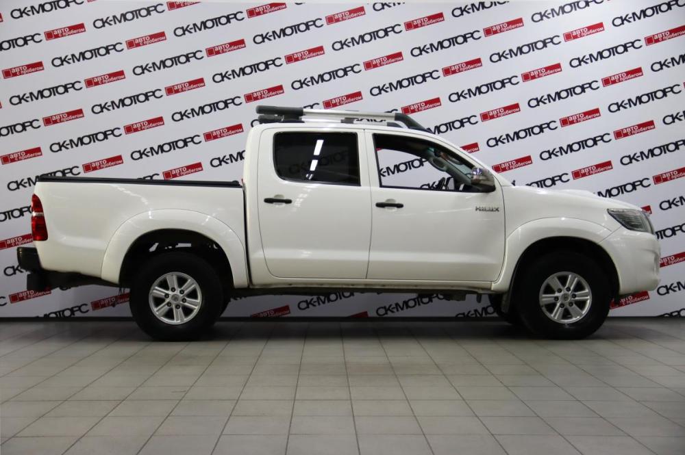 Toyota Hilux VII Рестайлинг Сургут  - изображение 6