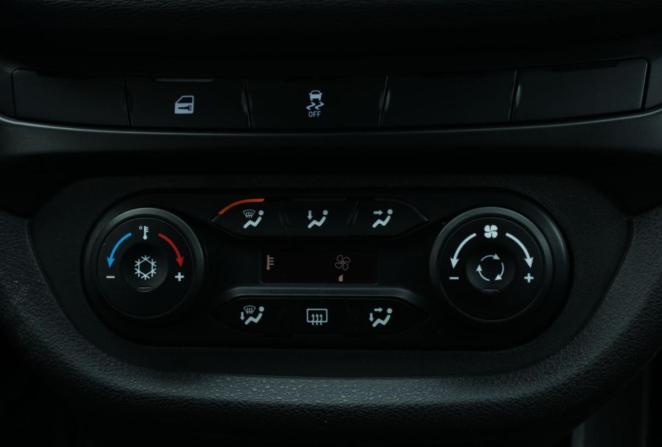 Lada (ВАЗ) Vesta I с пробегом 2020 года, цена 990 000 рублей, 82874 км, седан, Автокод Объявления