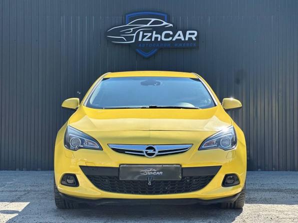 Opel Astra J Рестайлинг с пробегом 2013 года, цена 599 000 рублей, 238000 км, хэтчбек, Автокод Объявления
